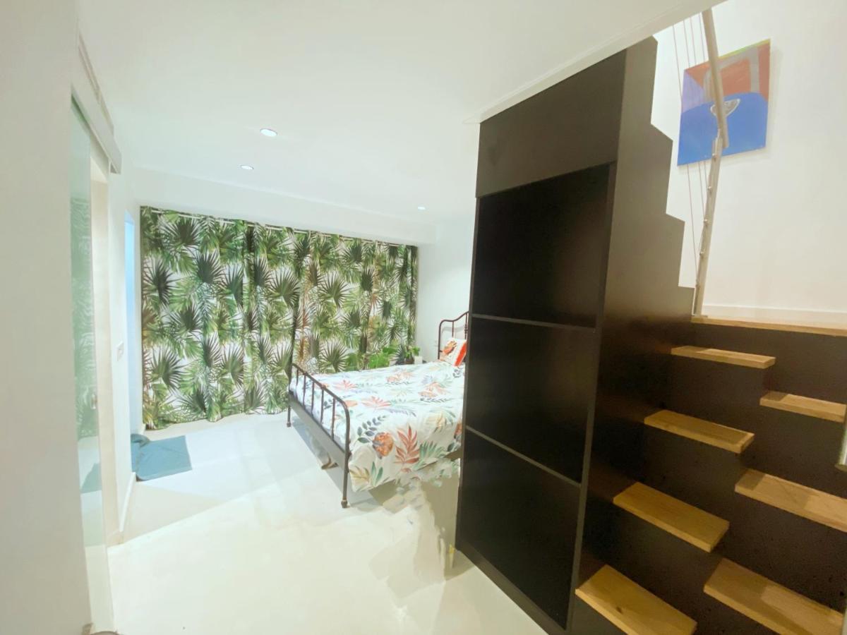 Hug Hotel2022 El Carrer del Canonge Екстериор снимка